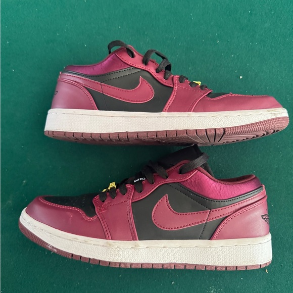 Nike Shoes - Nike Air Jordan 1 Low SE Dark Beetroot Black  Size 8.5 Women’s Retro Sneakers